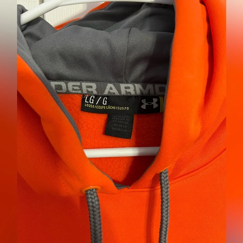 Men’s Under Armour Orange and Blue Pullover Storm Hoodie Size Large